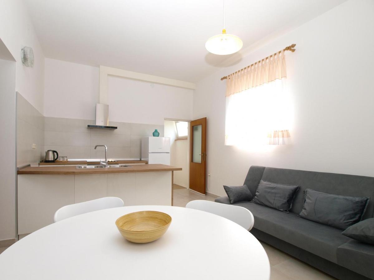 Apartemnts Guido 762 Pjescana Uvala Exterior foto
