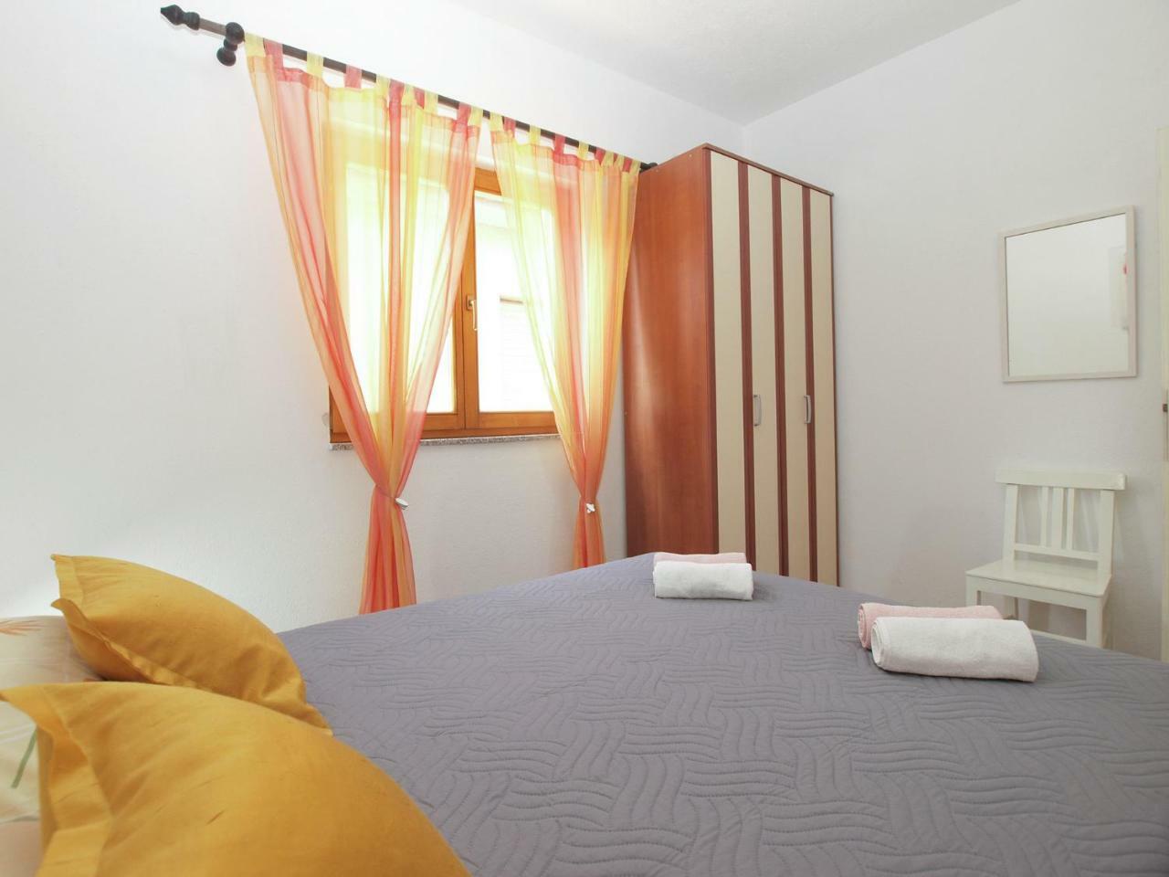 Apartemnts Guido 762 Pjescana Uvala Exterior foto