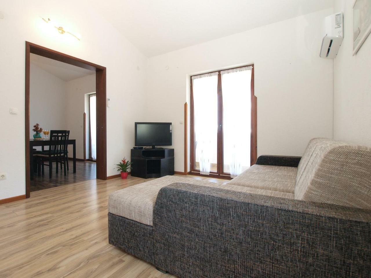 Apartemnts Guido 762 Pjescana Uvala Exterior foto