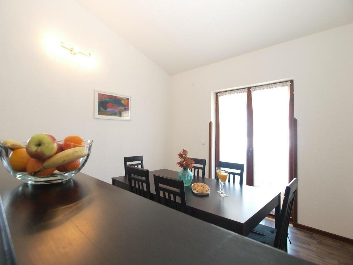 Apartemnts Guido 762 Pjescana Uvala Exterior foto